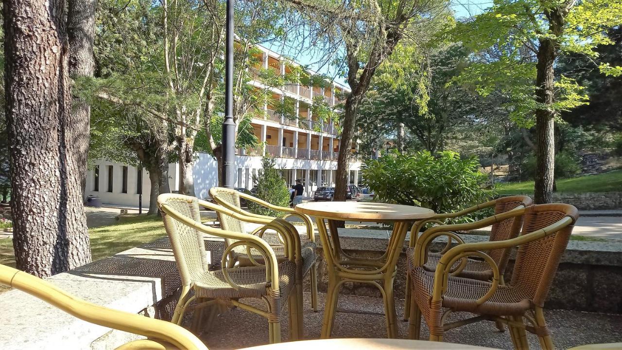 Hotel Balneario De Retortillo Buitenkant foto